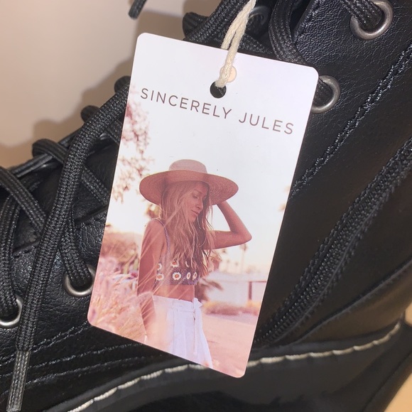 Sincerely Jules Women’s Lace Up Boot Side Zip - Picture 9 of 11